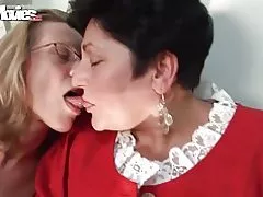 Leuke films geile oma lesbiennes